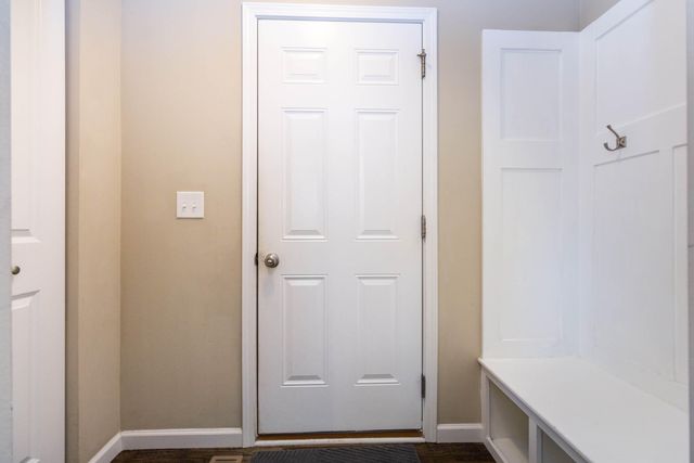 635 Rockway Drive, Linden, MI 48451