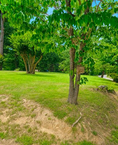 200 Brooker Drive, Dalton, GA 30721