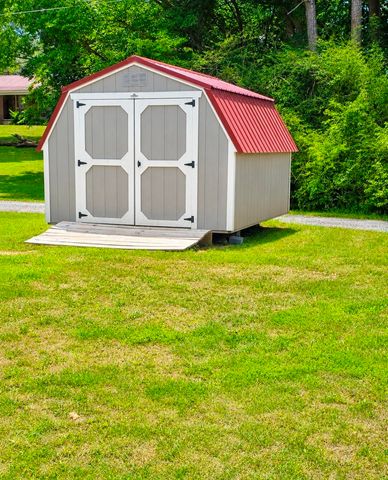 200 Brooker Drive, Dalton, GA 30721