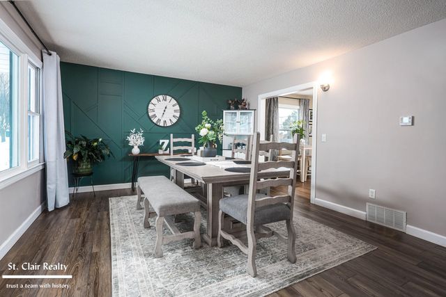 1813 N Woodland Drive, Port Huron, MI 48060