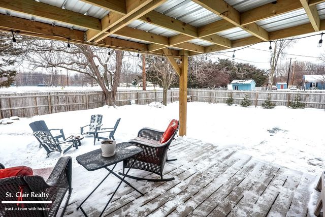 1813 N Woodland Drive, Port Huron, MI 48060