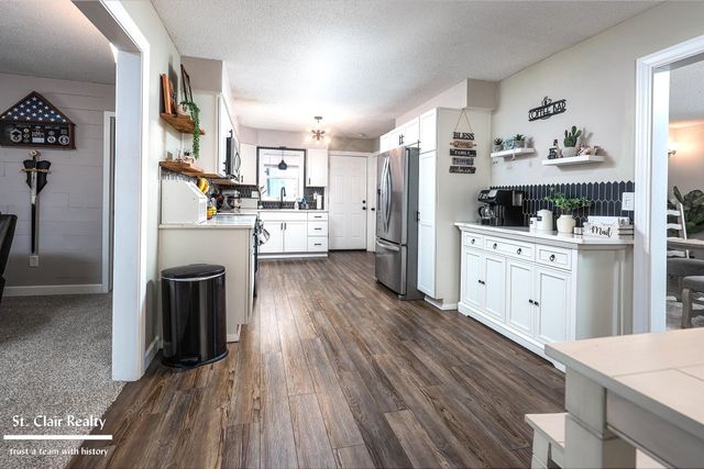 1813 N Woodland Drive, Port Huron, MI 48060