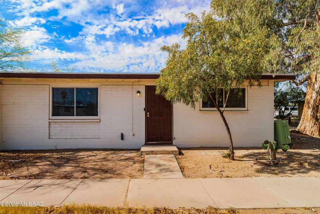 4012 S Evergreen Avenue, Tucson, AZ 85730