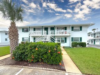 1750 S Palmetto Avenue #40, South Daytona, FL 32119