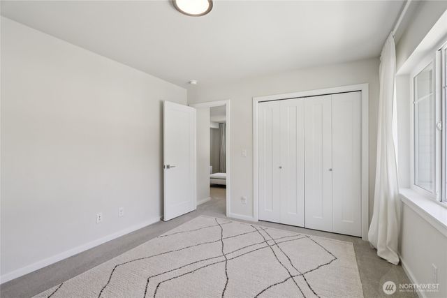 16204 27th Street Ct E, Lake Tapps, WA 98391