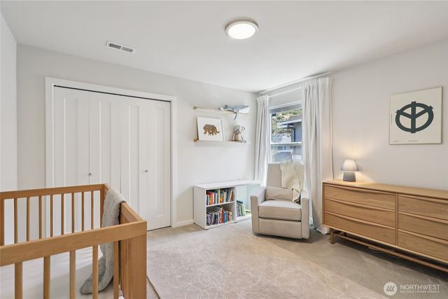 16204 27th Street Ct E, Lake Tapps, WA 98391