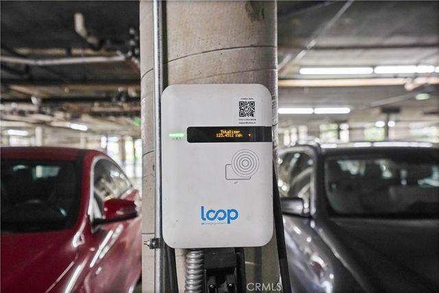 4041 Via Marisol 313, Los Angeles, CA 90042