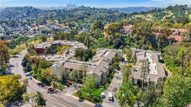 4041 Via Marisol 313, Los Angeles, CA 90042