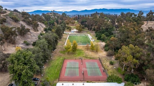 4041 Via Marisol 313, Los Angeles, CA 90042