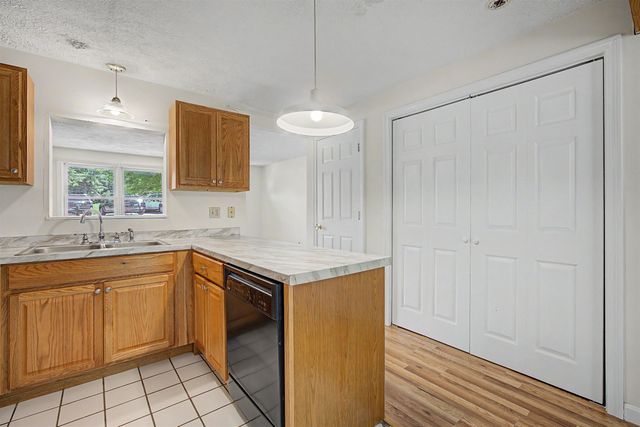 75 Lakewood Pines Rd Unit 17, Bristol, NH 03222