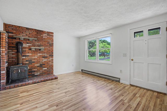 75 Lakewood Pines Rd Unit 17, Bristol, NH 03222