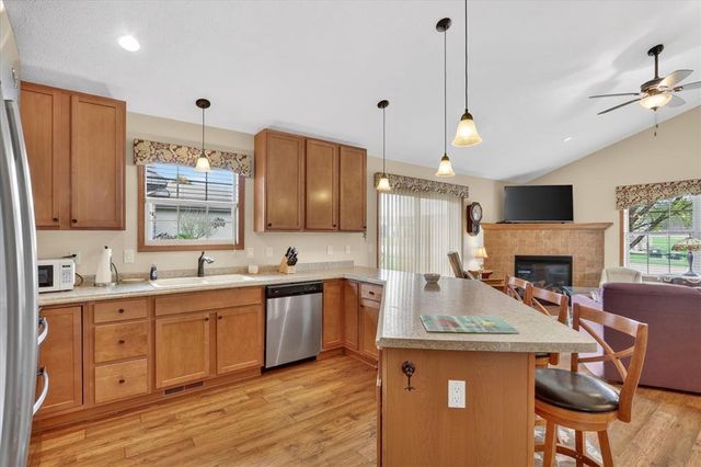 4011 Huntington Avenue, Janesville, WI 53546
