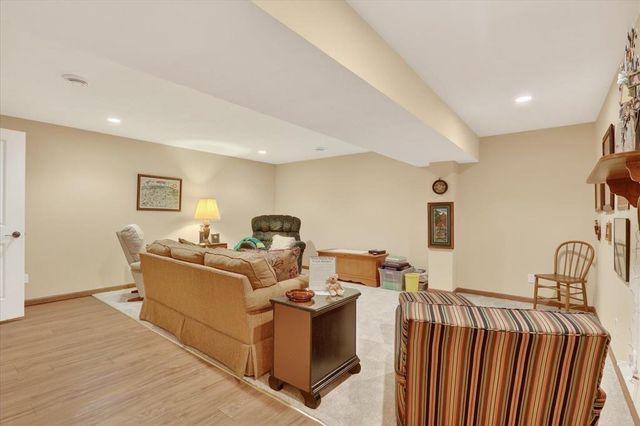 4011 Huntington Avenue, Janesville, WI 53546