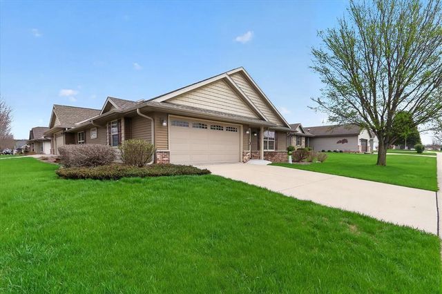 4011 Huntington Avenue, Janesville, WI 53546