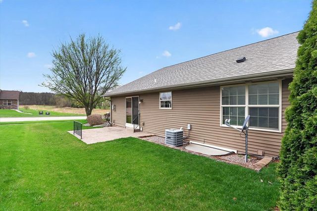 4011 Huntington Avenue, Janesville, WI 53546