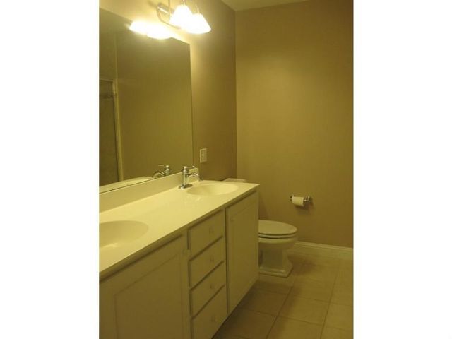 99 FERRY LANDING Circle, Portsmouth, RI 02871