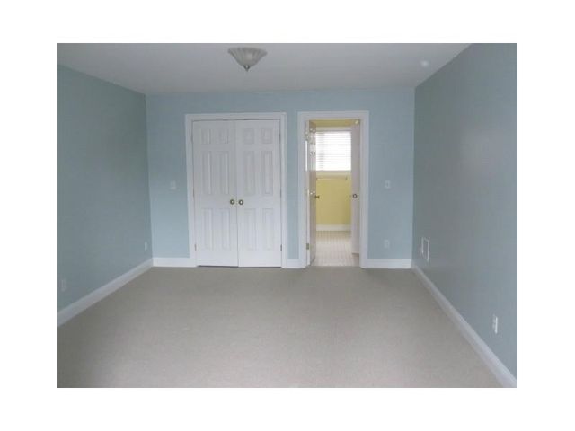 99 FERRY LANDING Circle, Portsmouth, RI 02871