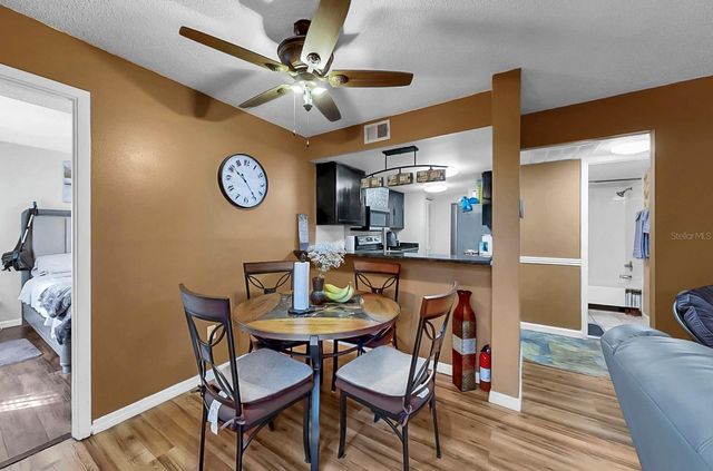 4036 ANGEL OAK COURT 104, Tampa, FL 33613