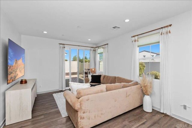 4158 Mission Tree Way, Oceanside, CA 92057