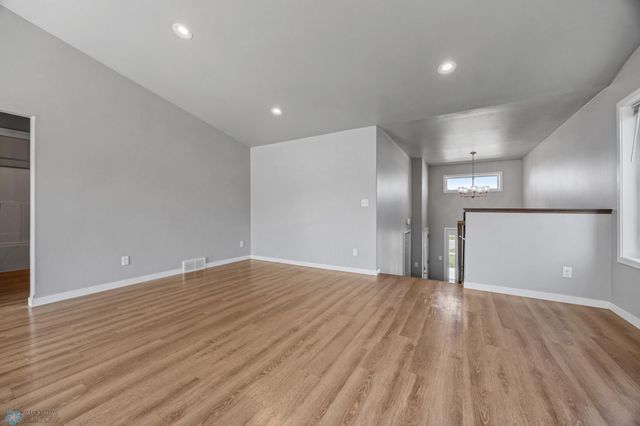 811 Cathy Drive W, West Fargo, ND 58078