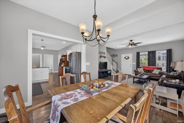 7480 W Raymond Run, Ellettsville, IN 47429