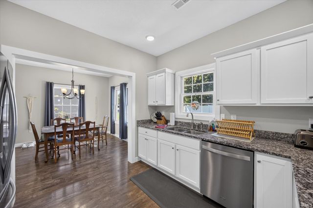 7480 W Raymond Run, Ellettsville, IN 47429