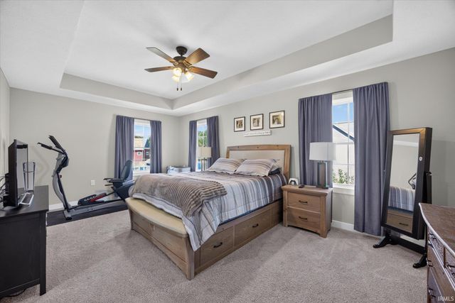 7480 W Raymond Run, Ellettsville, IN 47429