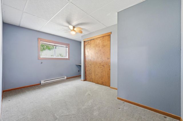 2523 33rd Avenue S, Moorhead, MN 56560