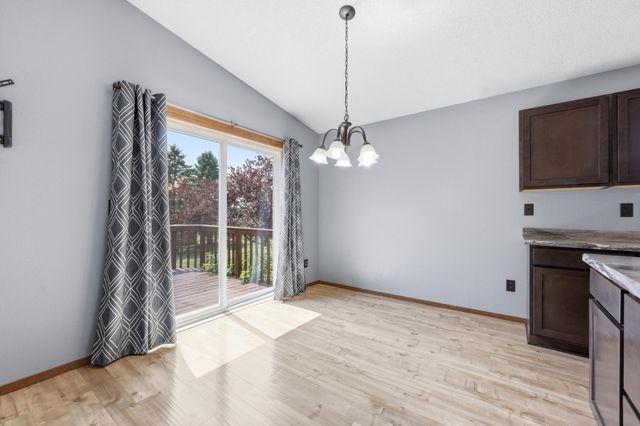 2523 33rd Avenue S, Moorhead, MN 56560