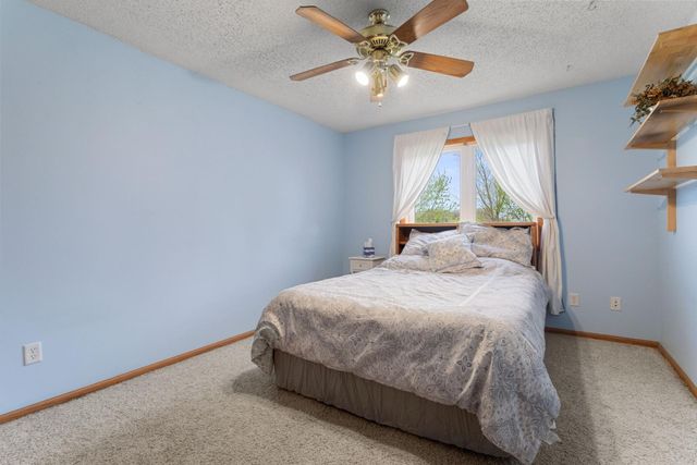7531 E 250th Street, Elko New Market, MN 55020
