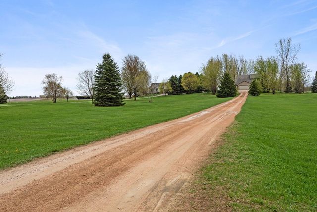 7531 E 250th Street, Elko New Market, MN 55020