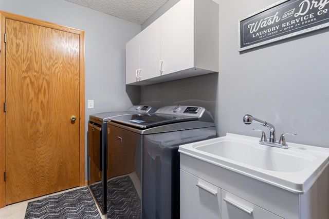 7531 E 250th Street, Elko New Market, MN 55020