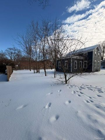 816 7th Street, Three Rivers, MI 49093