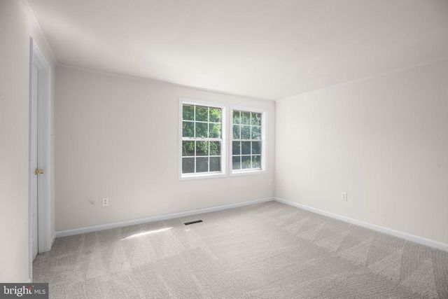 1804 PICADILLY CIRCUS, Culpeper, VA 22701