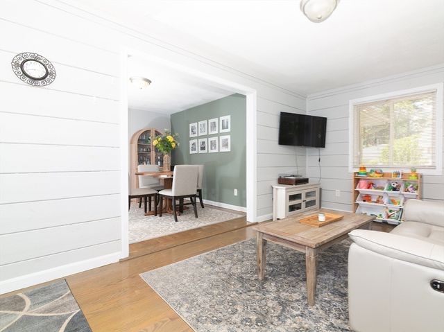 42 Bruce Road, Bellingham, MA 02019
