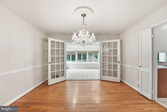 2419 CLAREMONT DR, Falls Church, VA 22043