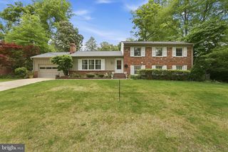 2419 CLAREMONT DR, Falls Church, VA 22043