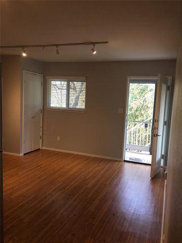 5306 Woodrow Avenue 102, Austin, TX 78756