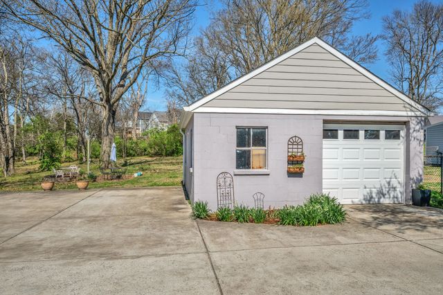 606 Westboro Dr, Nashville, TN 37209
