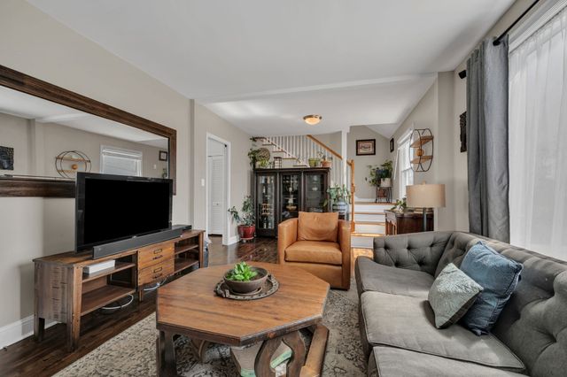 606 Westboro Dr, Nashville, TN 37209