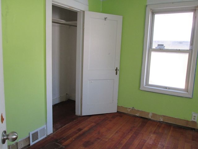 433 Putnam Hill Road, Sutton, MA 01590