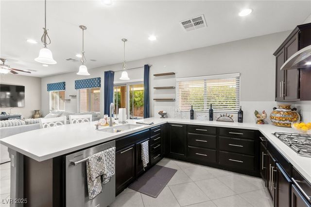 145 Strone Street, Henderson, NV 89012