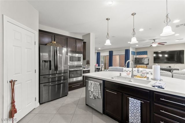 145 Strone Street, Henderson, NV 89012