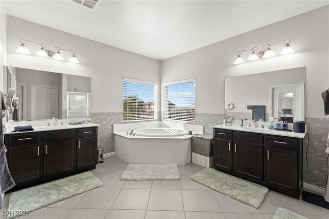 145 Strone Street, Henderson, NV 89012