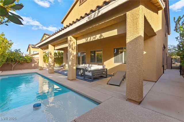 145 Strone Street, Henderson, NV 89012