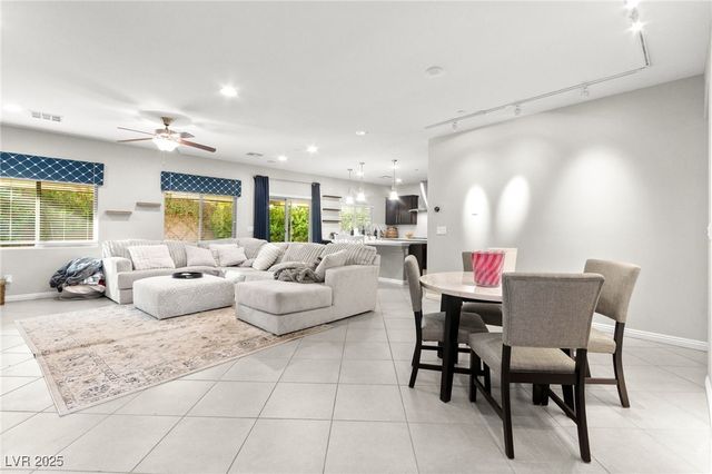 145 Strone Street, Henderson, NV 89012