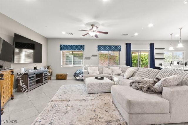 145 Strone Street, Henderson, NV 89012