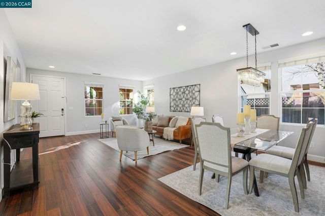 5244 S Montecito Dr, Concord, CA 94521