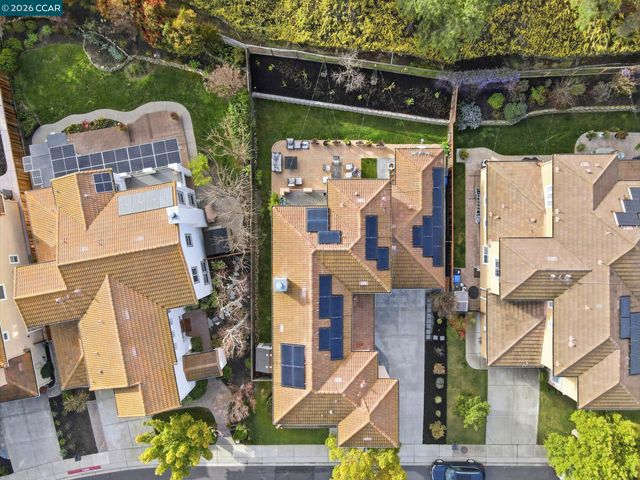 5244 S Montecito Dr, Concord, CA 94521