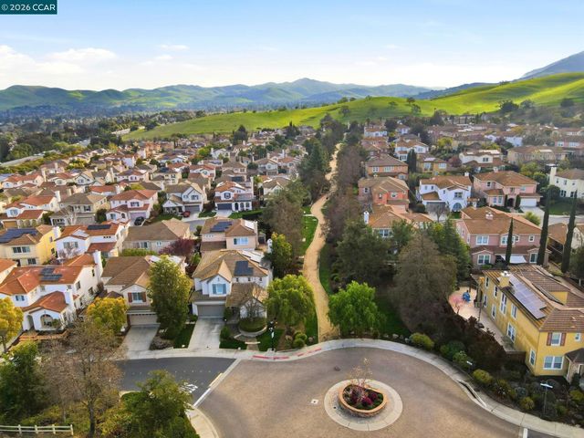 5244 S Montecito Dr, Concord, CA 94521